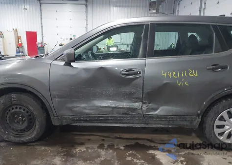 2018 Nissan Rogue S z USA, uszkodzony, nr VIN 5N1AT2MV8JC743725